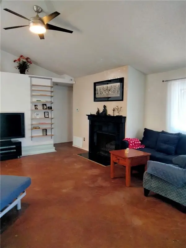 6413 JENNINGS DR, Austin, TX 78727