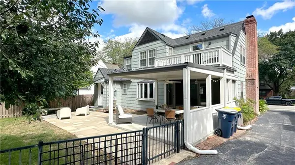 6848 Locust ST, Kansas City, MO 64131