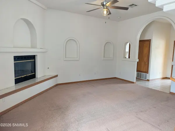 2417 Bugatti DR, Las Cruces, NM 88001