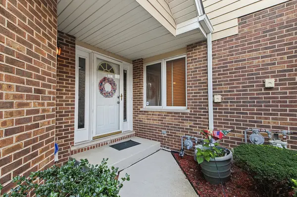 19418 Cranfield LN, Tinley Park, IL 60487