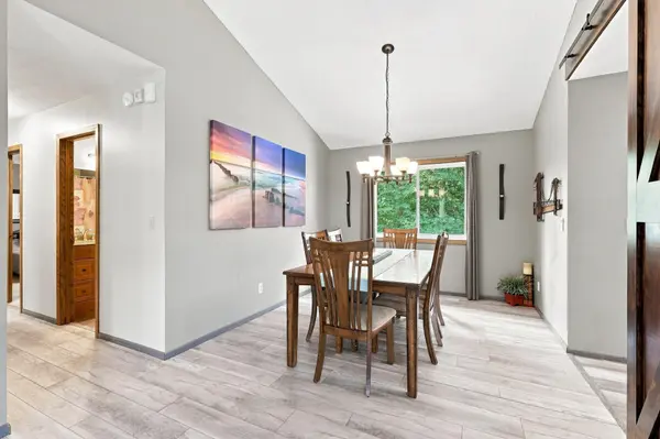 6649 Buckingham RD, Woodbury, MN 55125