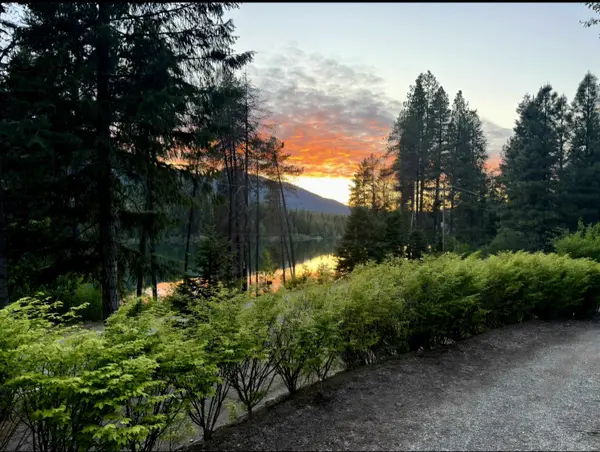 22292 N Leclerc Rd, Cusick, WA 99119