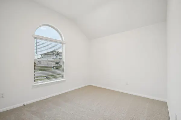 326 Dogvane CIR, Kyle, TX 78640