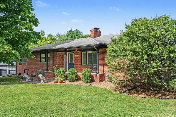 25517 County Road 24 RD, Elkhart, IN 46517