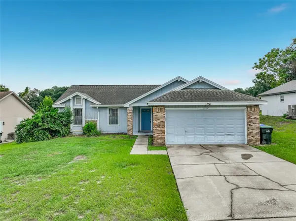 2943 ROUNDABOUT LN, Orlando, FL 32818