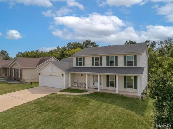 4114 Stafford Woods CT, St Charles, MO 63304