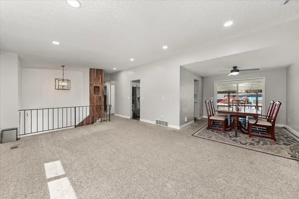 6505 N Elizabeth St, Spokane, WA 99208