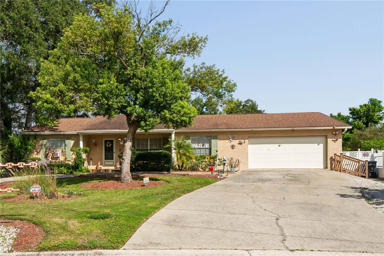 10739 DRUMMOND RD, Tampa