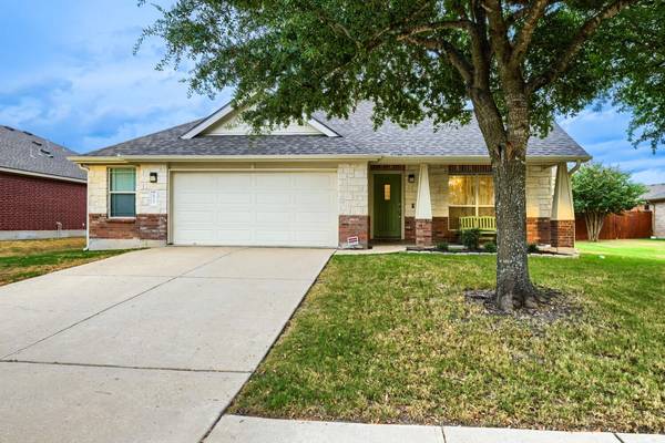 18717 Royal Pointe DR, Pflugerville, TX 78660