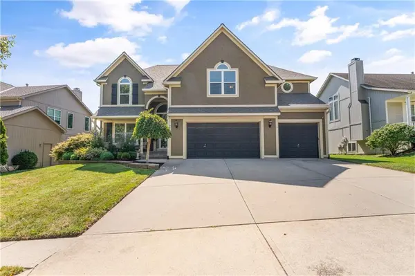 7913 W 155th PL, Overland Park, KS 66223