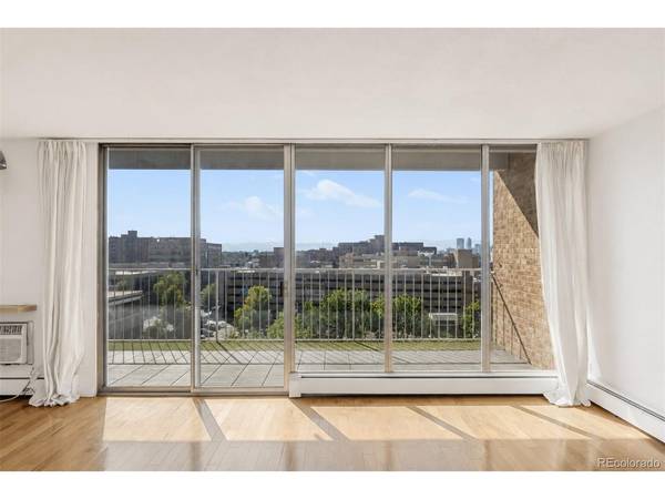 955 Eudora #901E, Denver, CO 80220