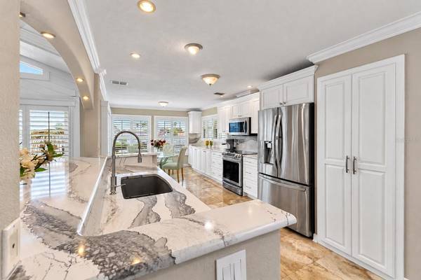 5226 WESTSHORE DR, New Port Richey, FL, 34652 photo 16