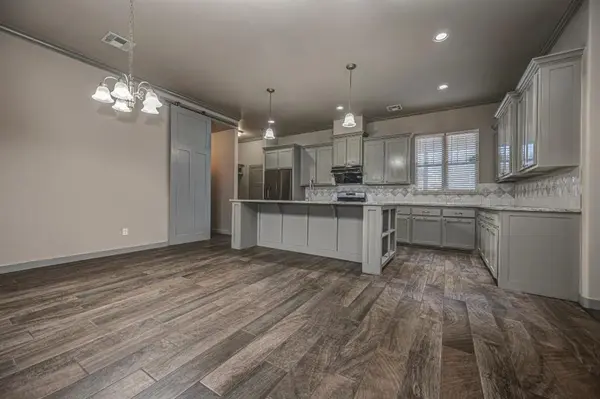 8404 NW 158th ST, Edmond, OK 73013