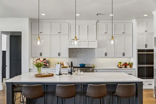 2101 Wiregrass DR, Edmond, OK 73025
