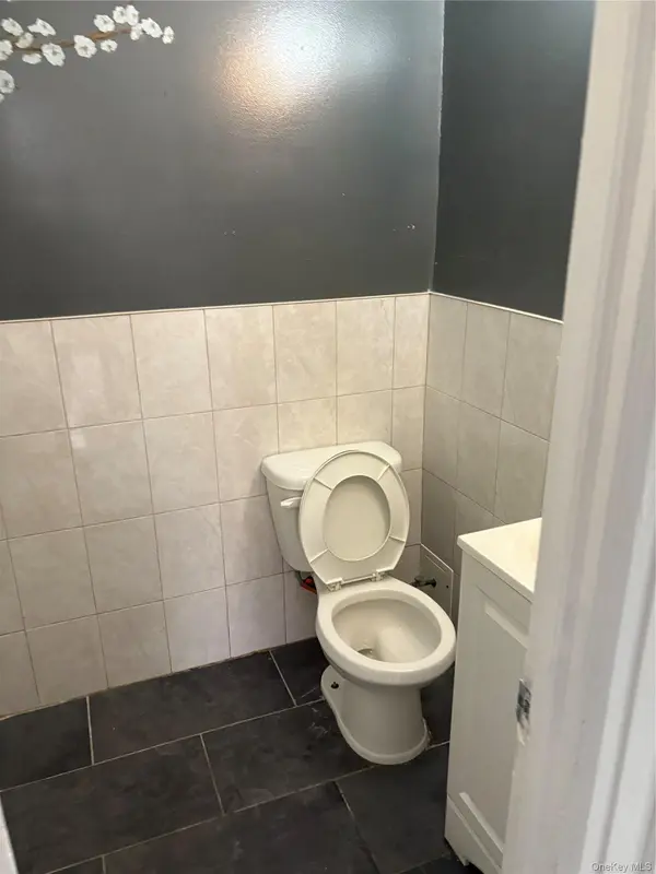 10144 106th ST, Ozone Park, NY 11416