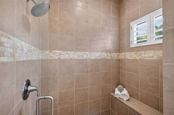 205 162ND AVE, Redington Beach, FL, 33708 photo 18