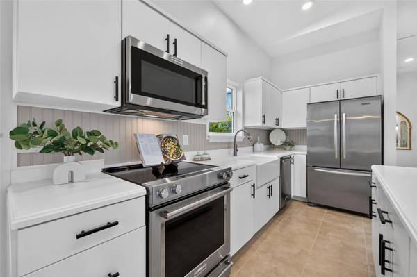 205 162ND AVE, Redington Beach, FL, 33708 photo 12