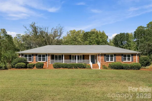 2022 Crowders Creek RD, Gastonia, NC 28052
