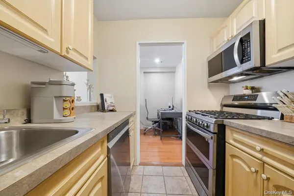 1874 Pelham Pkwy #LF, Bronx, NY 10461