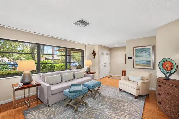 1570 FIFE CT, Dunedin, FL 34698