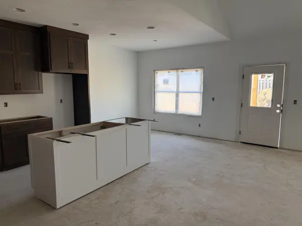 2505 W Webb RD, Ozark, MO 65721
