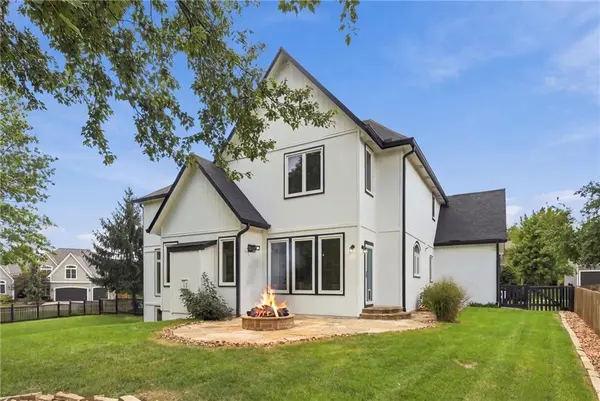 22218 W 57th ST, Shawnee, KS 66226