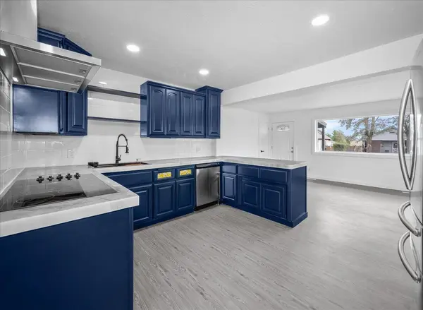 3303 E Fairview Ave, Spokane, WA 99217