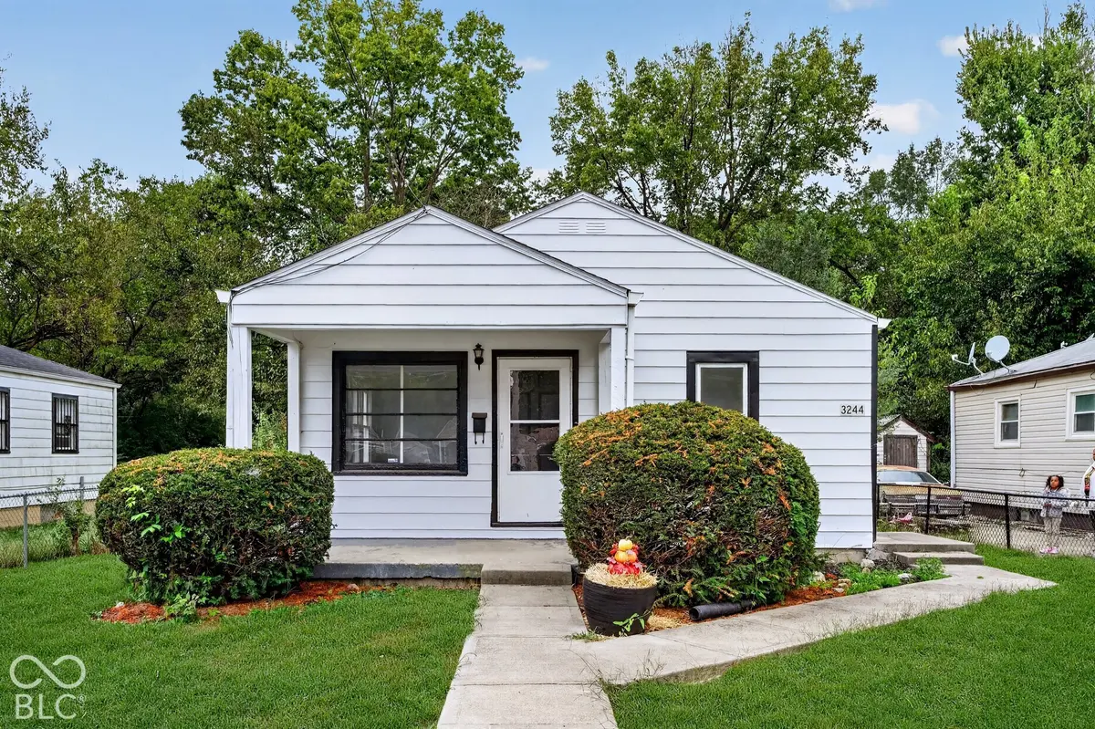 3244 Nicholas AVE, Indianapolis, IN 46218