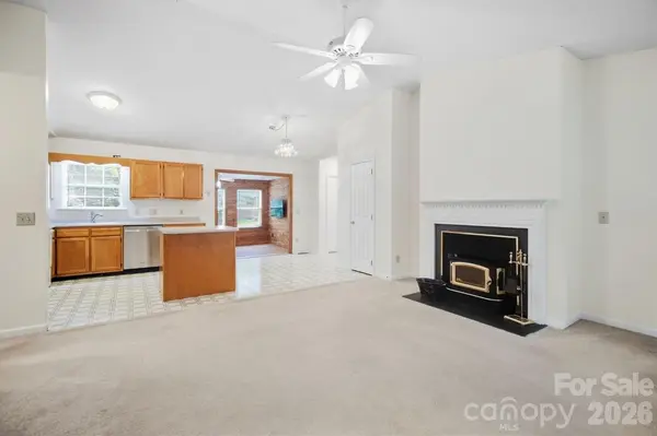 128 Maxamy LN, Mooresville, NC 28117