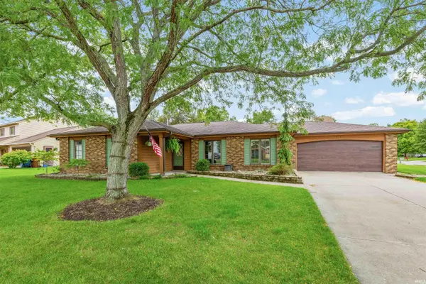 1401 Davidson CT, Auburn, IN 46706