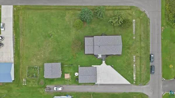 2203 E 14th St, Superior, WI 54880