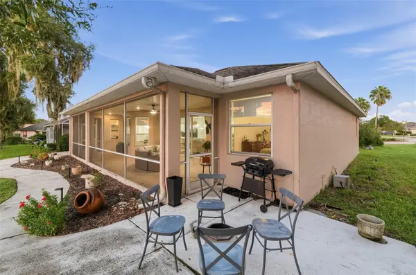 4389 WINDING OAKS DR, Mulberry, FL 33860
