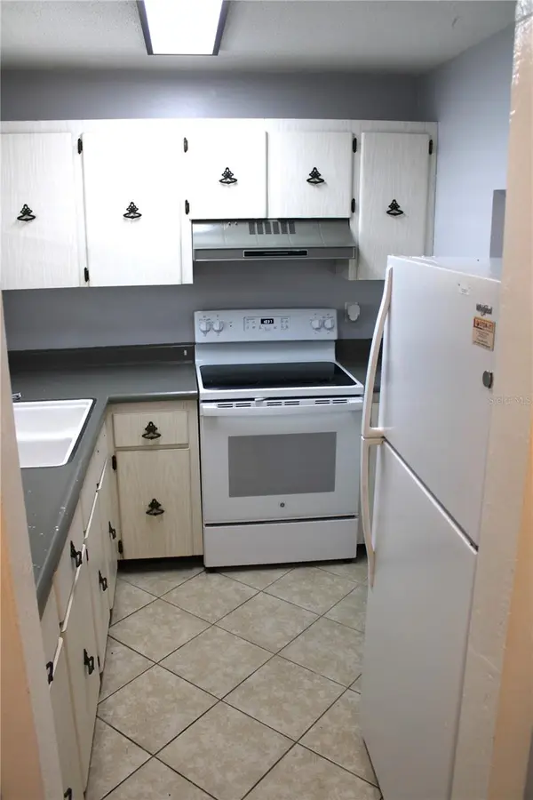 3600 S PENINSULA DR #15, Port Orange, FL 32127