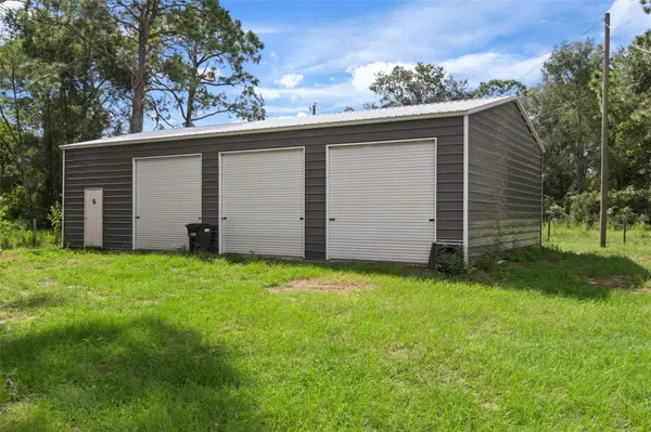 16344 PLATINUM DR, Spring Hill, FL 34610