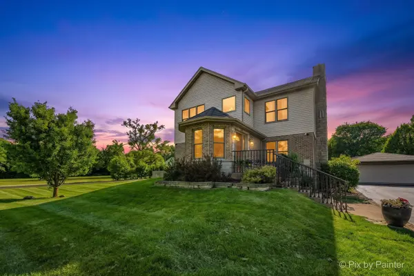 4N260 Walter RD, Addison, IL 60101