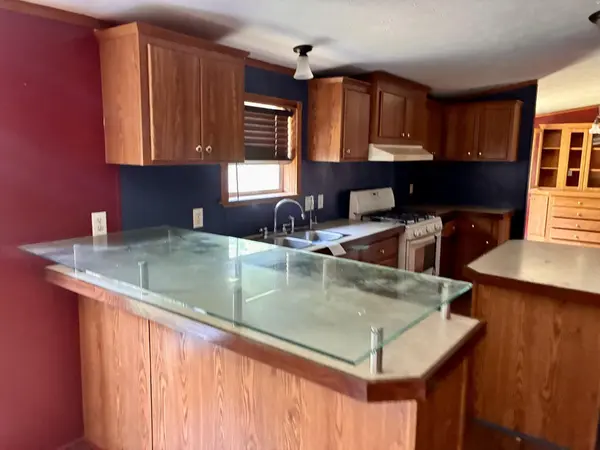 419 Lakeside DR, Walkerton, IN 46574