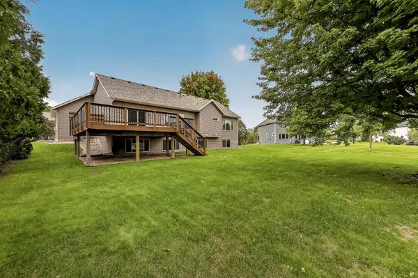 5048 Scenic View DR SW, Rochester, MN 55902
