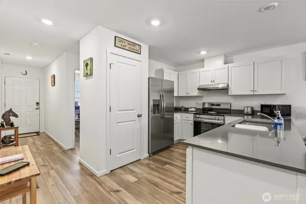 2051 Kayla CT, Longview, WA 98632