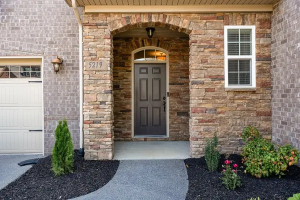 5219 Giardino Dr, Mount Juliet, TN 37122