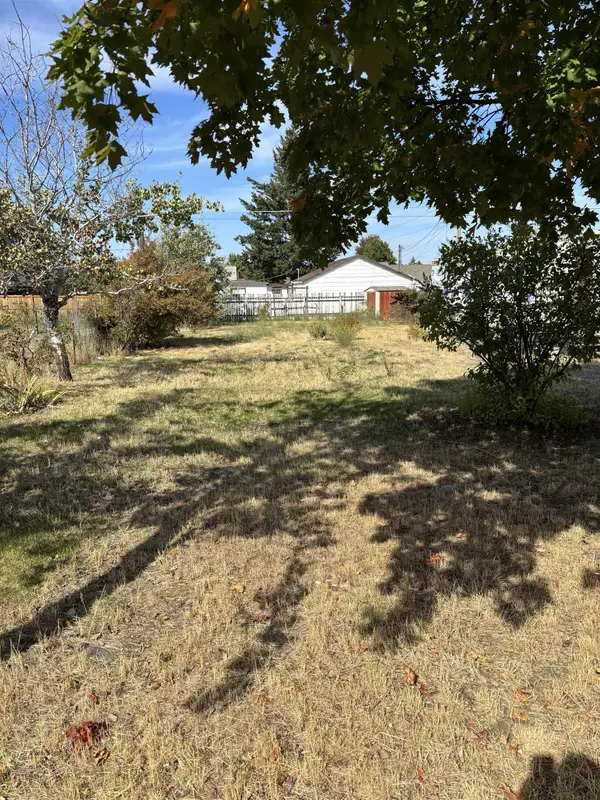 13516 W 13TH St, Airway Heights, WA 99001