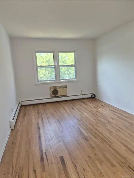 18-28 Bell Blvd Bayside #1 Fl, Bayside, NY 11360