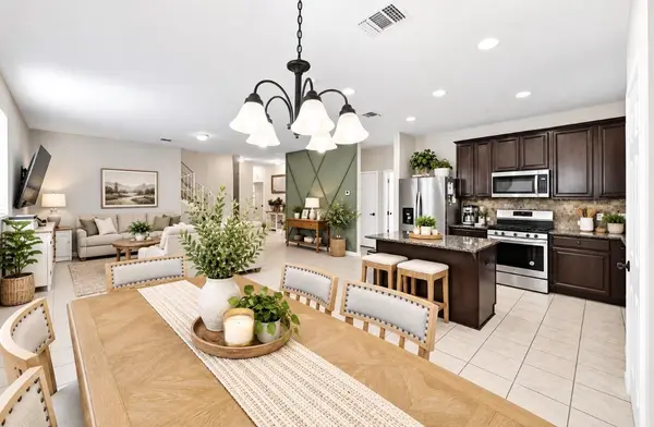 111 Bayberry CIR, Buda, TX 78610