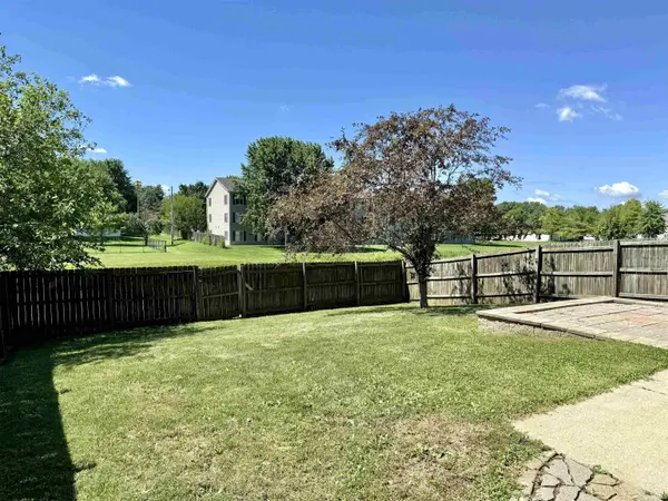 1611 Ashley DR, Lebanon, IN 46052-2088