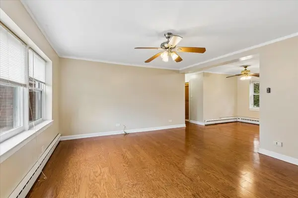327 Callan AVE #3, Evanston, IL 60202