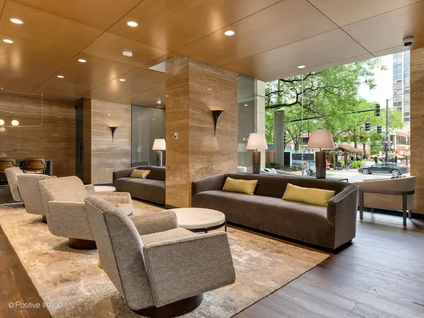 1030 N State ST #18C, Chicago, IL 60610