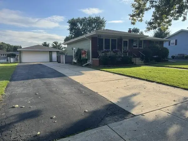 512 Osage DR, Dyer, IN 46311