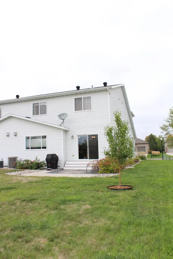 6234 14th ST S, Fargo, ND 58104