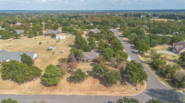 670 Choctaw Vista West, Choctaw, OK 73020
