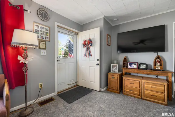 1430 DELRAY AVE, Pekin, IL 61554