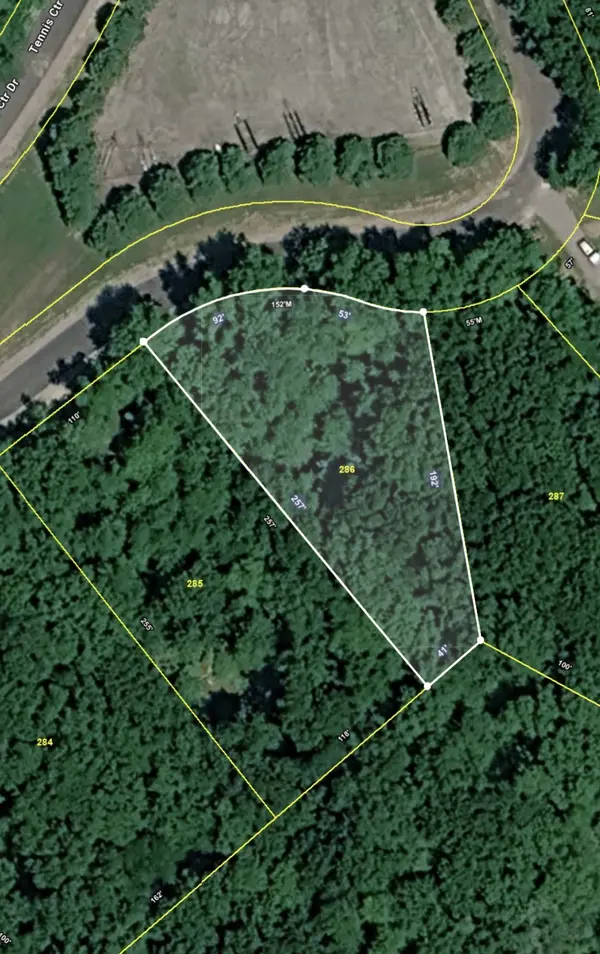 286 Tennis Center Dr, Smithville, TN 37166